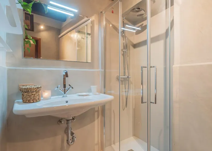 Pantero By Rent Apartamento Como